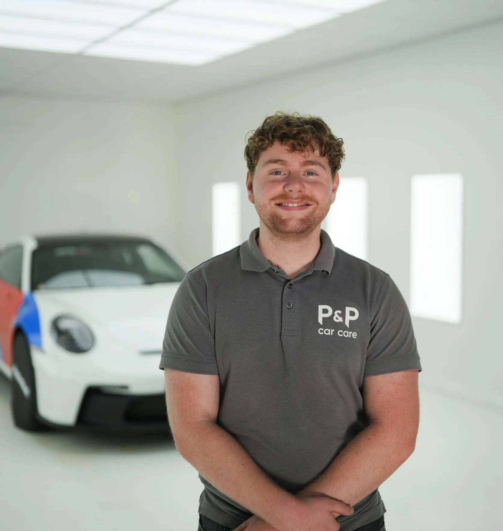 Sander ten Hoor, detailer en leather specialist bij P&P Car Care